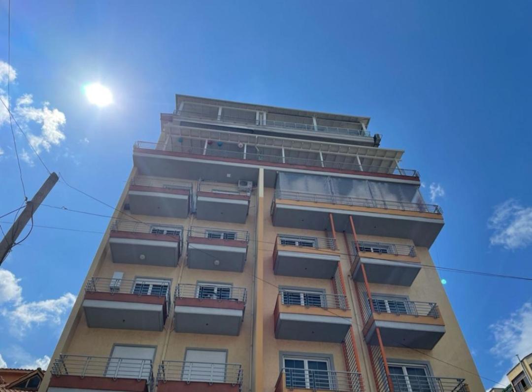 Kelvi'S Apartment Поградец Екстериор снимка